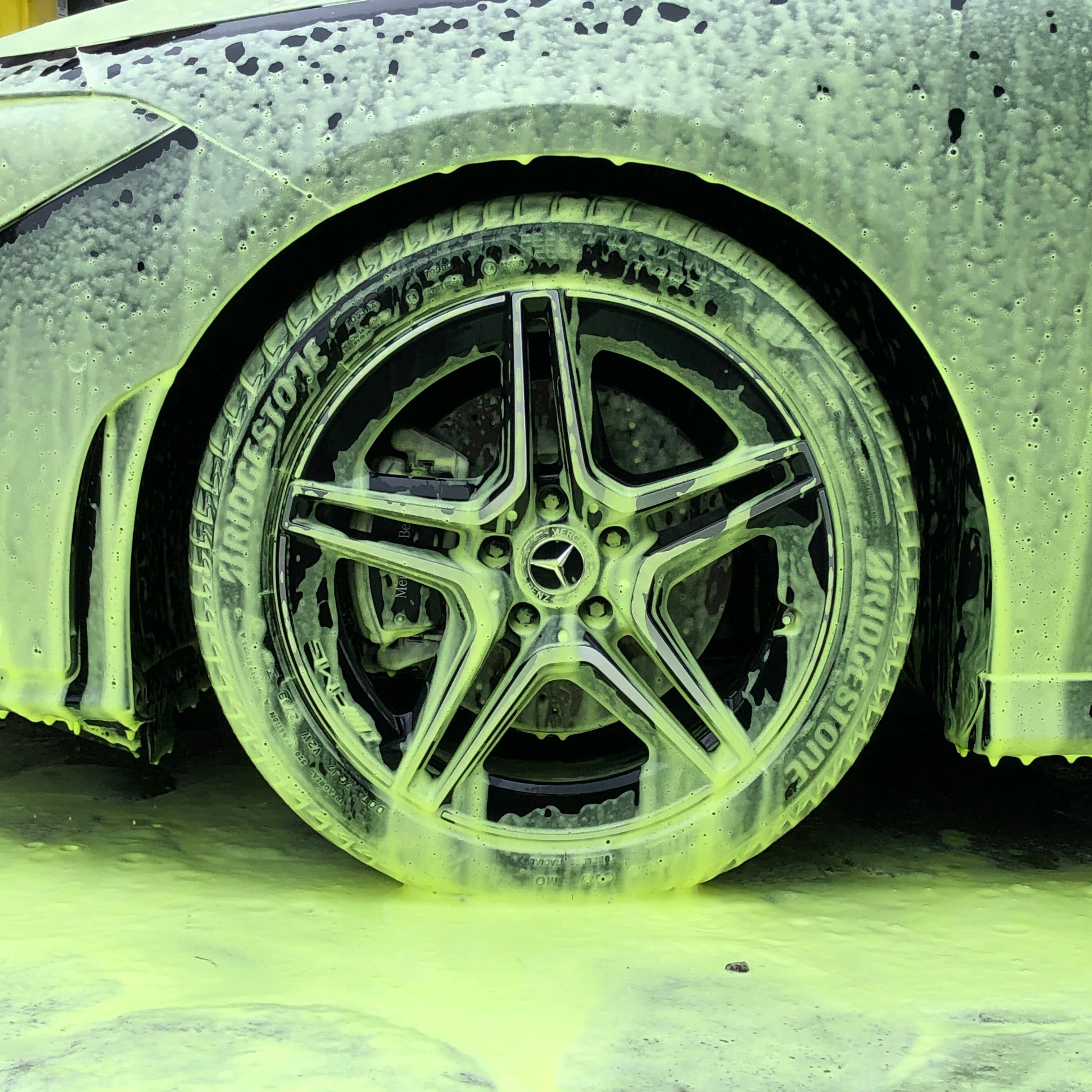 Deturner Fluo Foam Esipesuaine